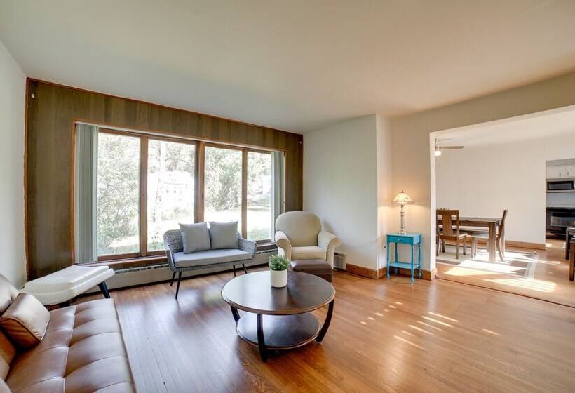 Charming Pittsburgh Home ~ 2 Mi To Downtown