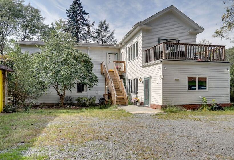 Charming Pittsburgh Home ~ 2 Mi To Downtown