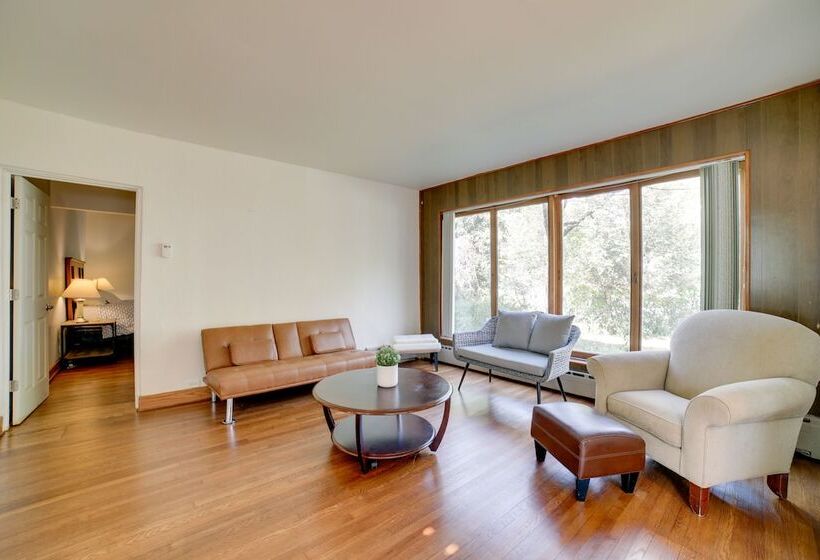 Charming Pittsburgh Home ~ 2 Mi To Downtown