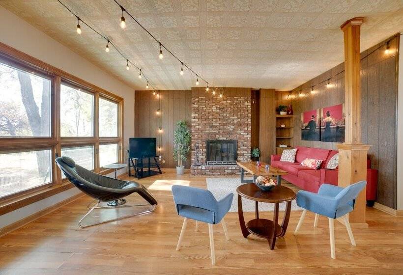 Charming Pittsburgh Home ~ 2 Mi To Downtown