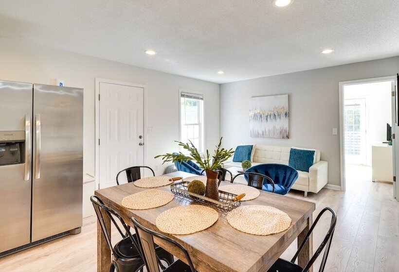 Charming Raleigh Home   Walk To Downtown!