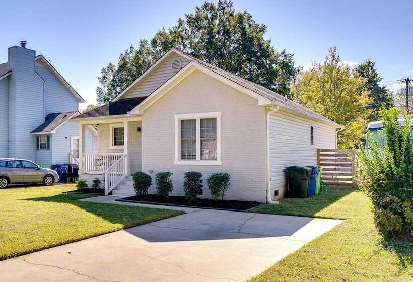 Charming Raleigh Home   Walk To Downtown!