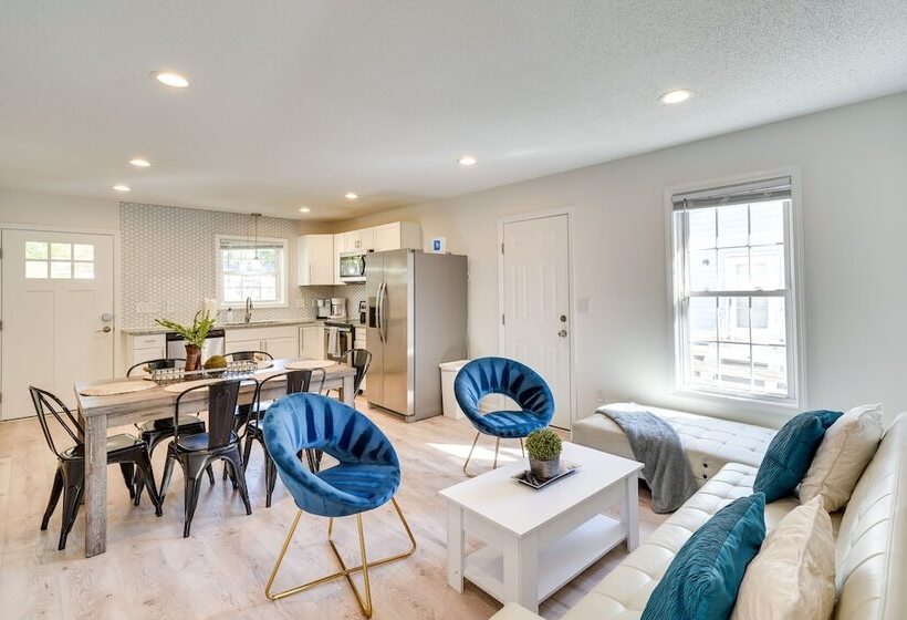 Charming Raleigh Home   Walk To Downtown!