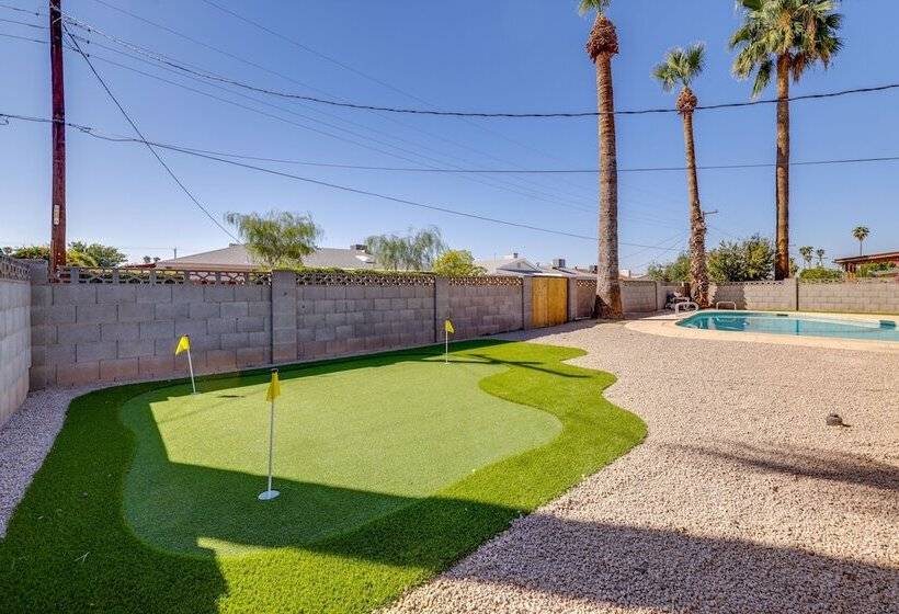 Charming Tempe Home W/ Pool & Putting Green!