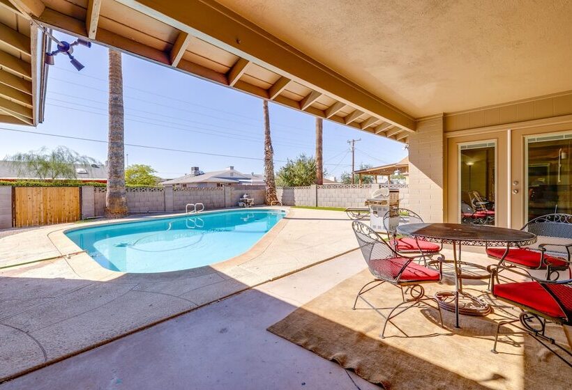 Charming Tempe Home W/ Pool & Putting Green!