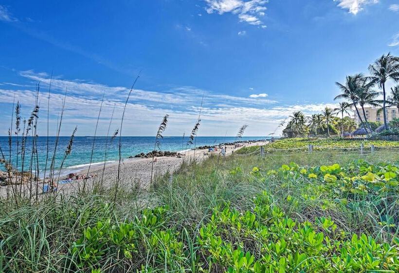Walk To Ocean: Chic Deerfield Beach Cottage!
