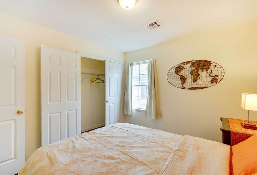 Chic Centrally Located Newark Home W/ Shared Yard!