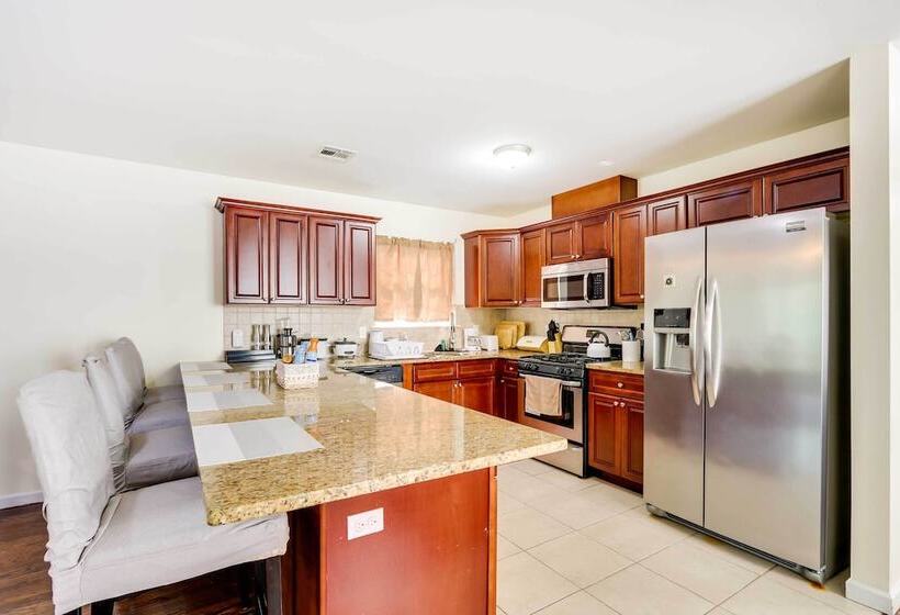 Chic Centrally Located Newark Home W/ Shared Yard!