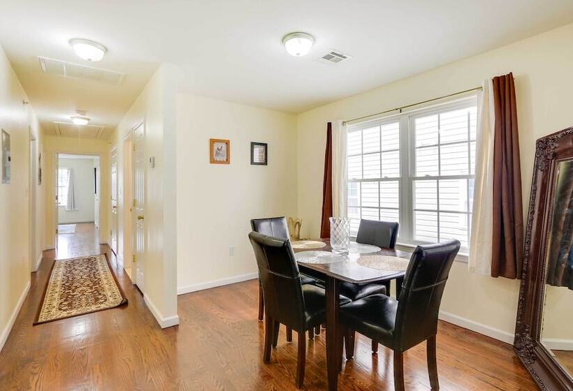 Chic Centrally Located Newark Home W/ Shared Yard!