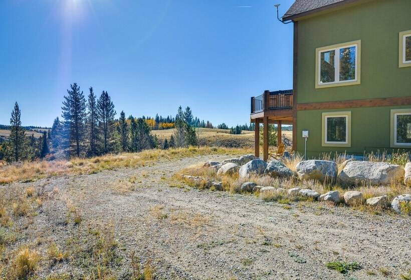 Cozy Alma Mountain Retreat: Fireplace & Grill