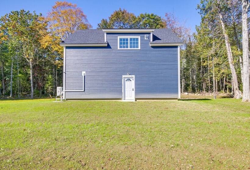 Cozy Camden Cottage W/ Fire Pit & Trail Access