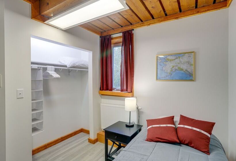 Cozy Fairbanks Cabin ~ 11 Mi To Downtown!