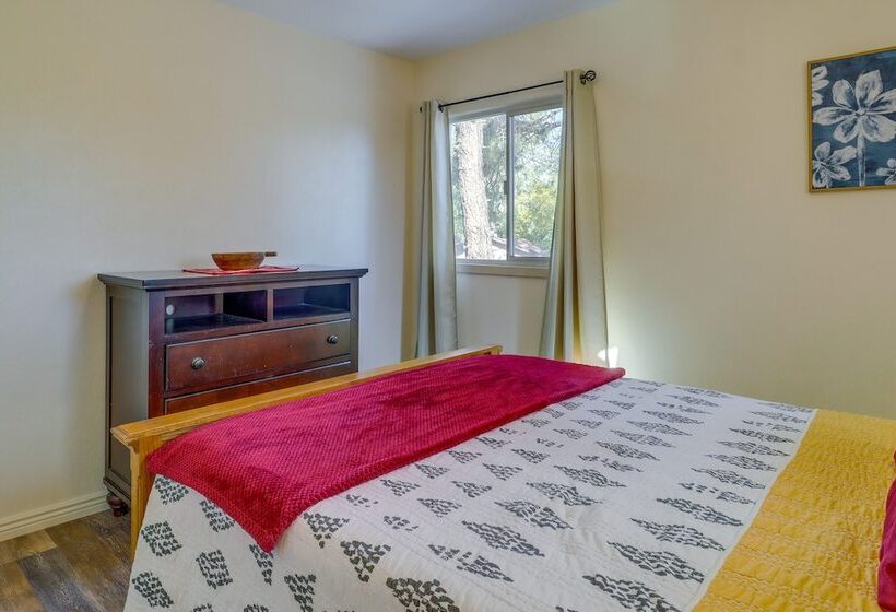 2 Mi To Dtwn: Prescott Gem W/ Patio & Views!