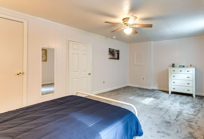 Cozy Vermont Escape   Patio, Lake & Mountain Views