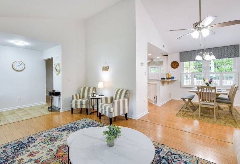 13 Mi To Annapolis: Dog Friendly Crofton Home!