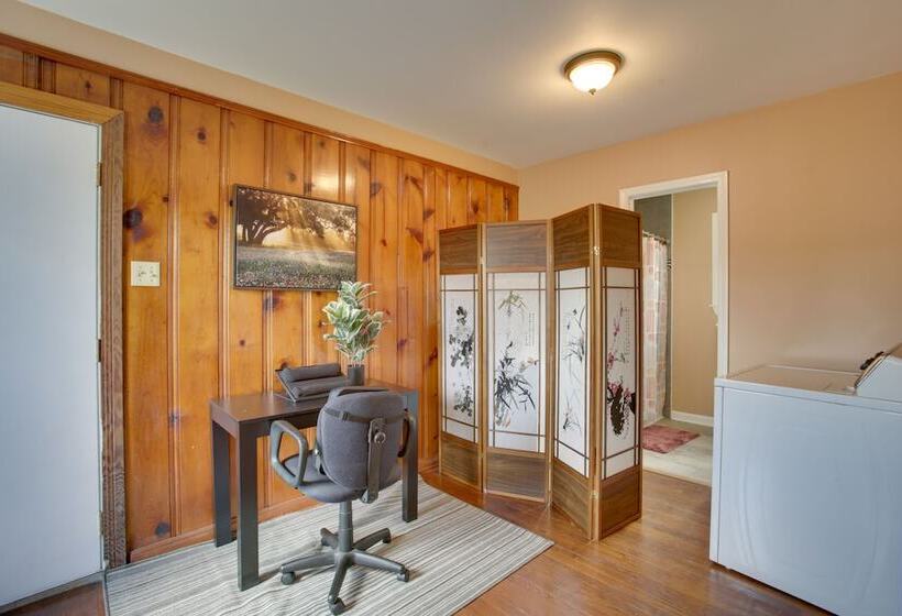 Donaldsville Vacation Home Near Mississippi River