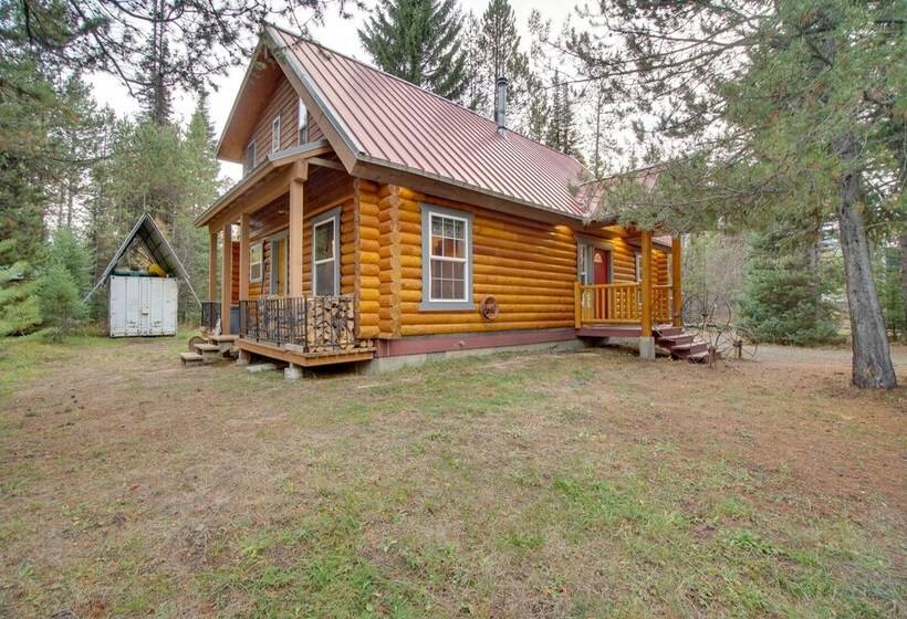 Donnelly Cabin W/ Private Deck: Near Lake Cascade!