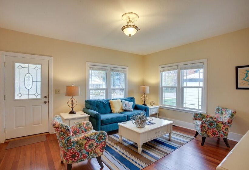 Downtown Coeur Dalene Retreat Near Lake & Parks!