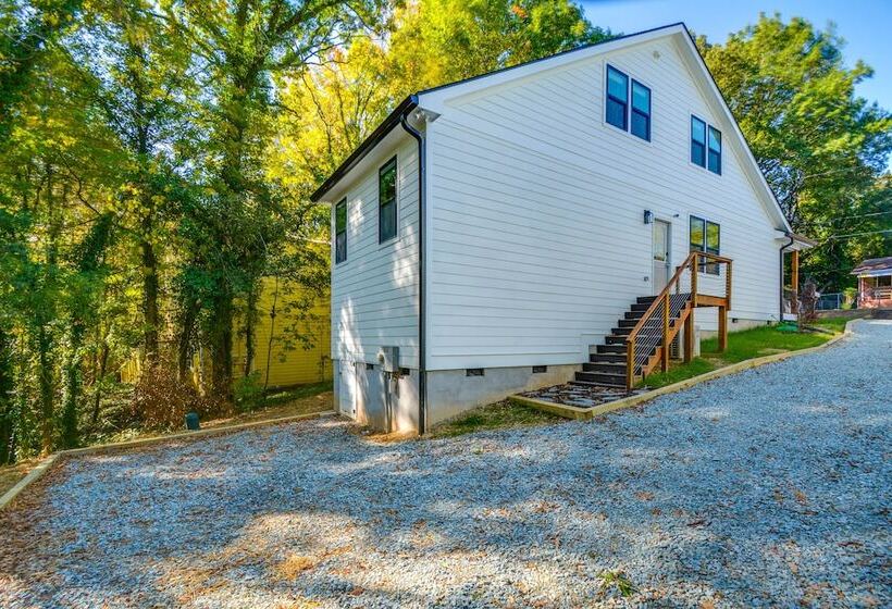 Durham Vacation Rental: 1 Mi To Duke University!