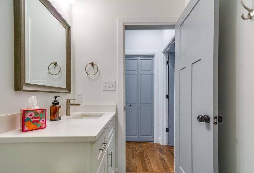 Durham Vacation Rental: 1 Mi To Duke University!