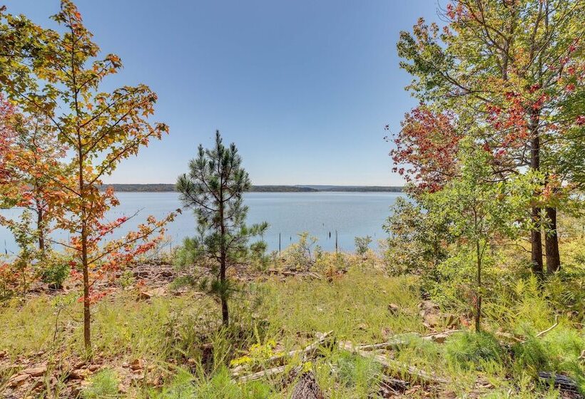 Luxury Lakefront Retreat W/ Deck & Patio!