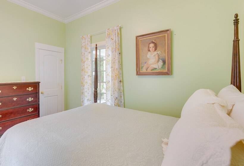 Fairhope Cottage: 2 Mi To Town & Pier!