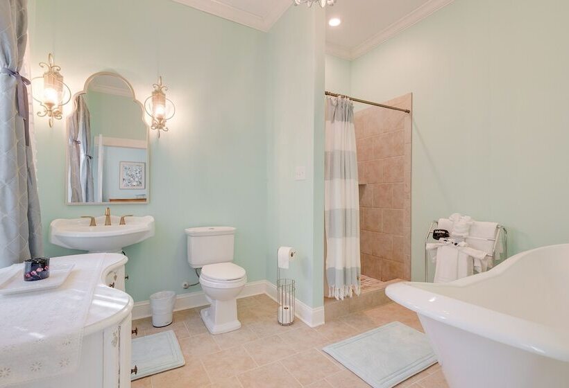 Fairhope Cottage: 2 Mi To Town & Pier!