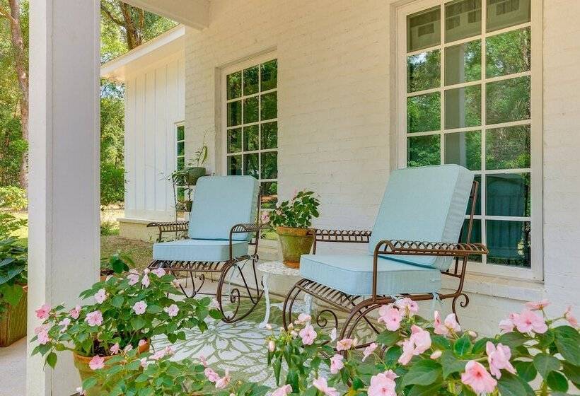 Fairhope Cottage: 2 Mi To Town & Pier!