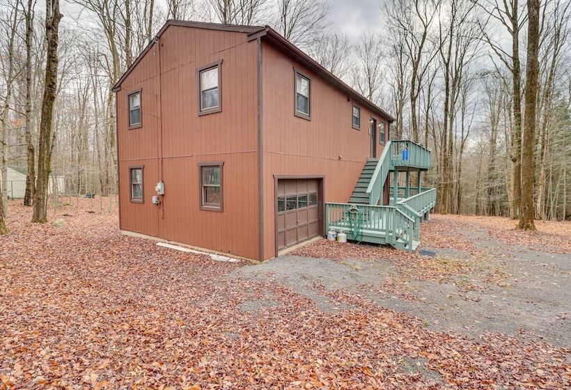 6 Mi To Jack Frost Ski Resort: Family Home W/ Deck