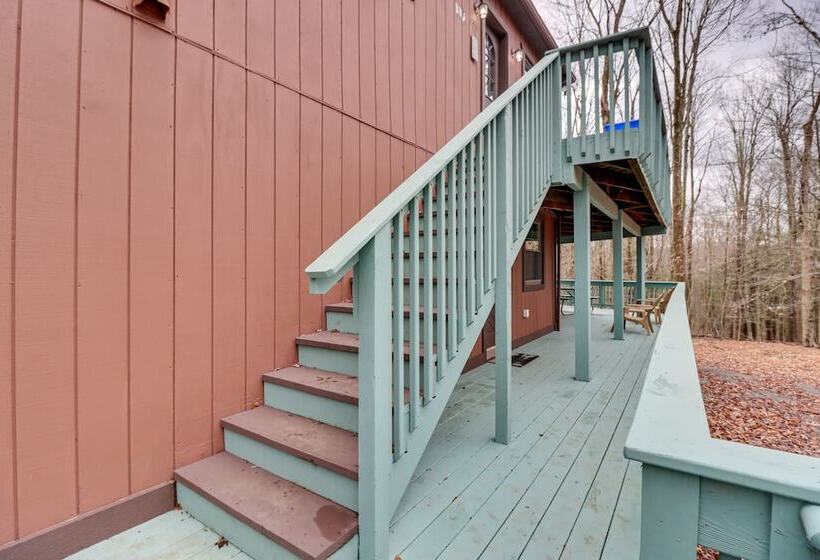 6 Mi To Jack Frost Ski Resort: Family Home W/ Deck