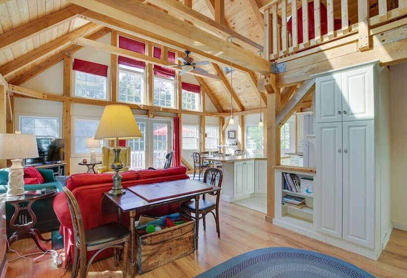 Frye Island Family Cabin With Lake & Beach Access!