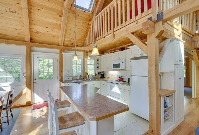 Frye Island Family Cabin With Lake & Beach Access!