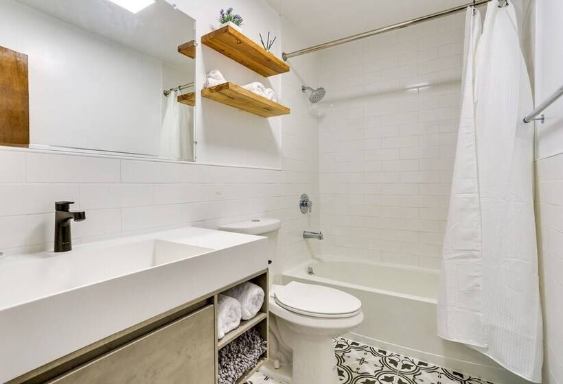 Glen Spey Cabin With Deck: 1 Mi To Mohican Lake!