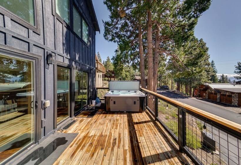 Gorgeous Tahoe City Home W/ Views, Steps To Beach
