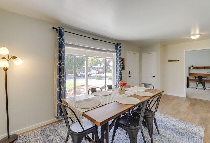 Grand Junction Home W/ Deck ~ 2 Mi To Downtown!