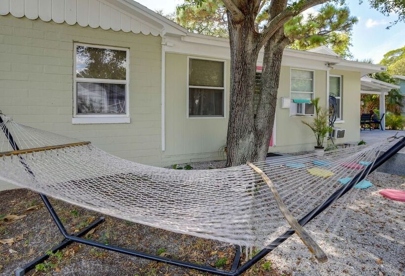 Centrally Located Gulfport Duplex W/ Patio!