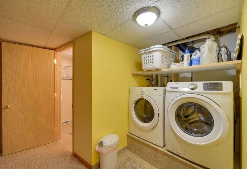 Hermantown Home W/ Decks, Grill & Hot Tub!