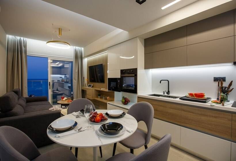 Hersonissos Beach Front Suites