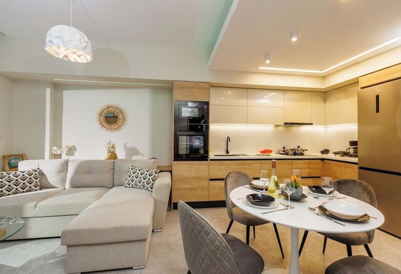 Hersonissos Beach Front Suites