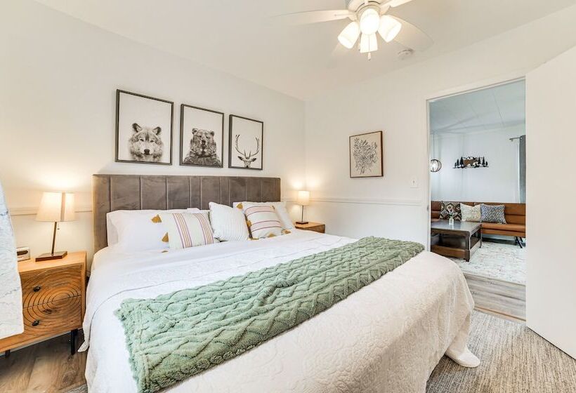 Higgins Lake Cottage W/ Private Fire Pit & Grill!