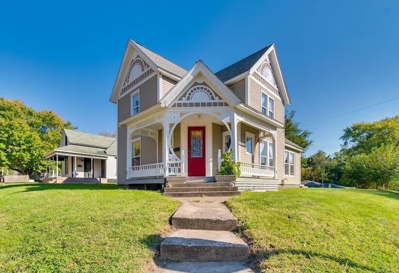 Historic Charleston Home < 1 Mi To University!