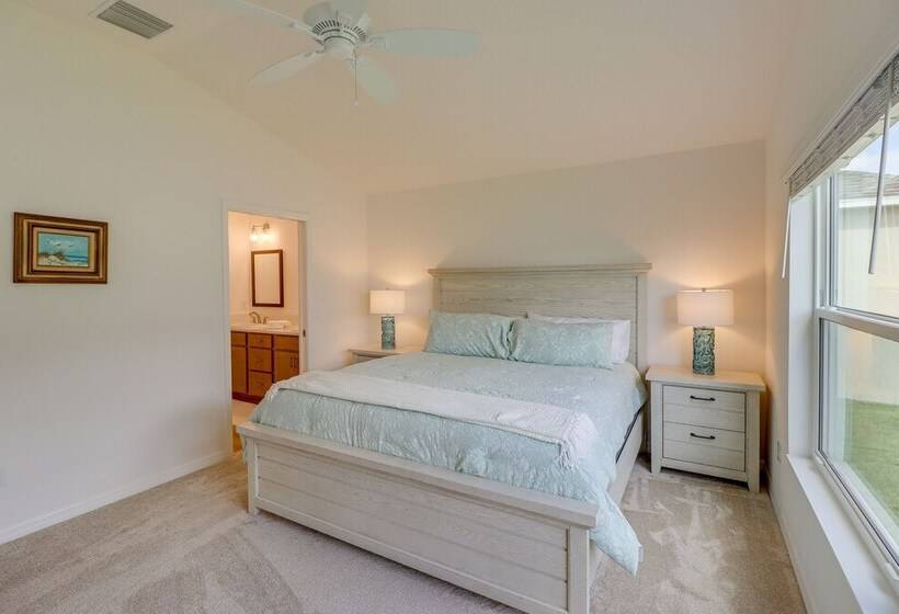 Community Pool & Tennis Court: Gem In The Villages