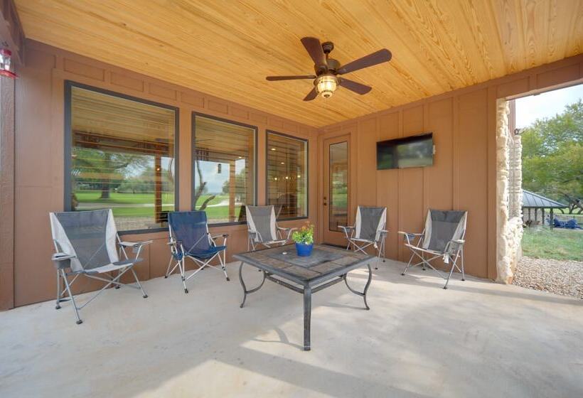 Horseshoe Bay Resort Home ~ 6 Mi To Lake Lbj!