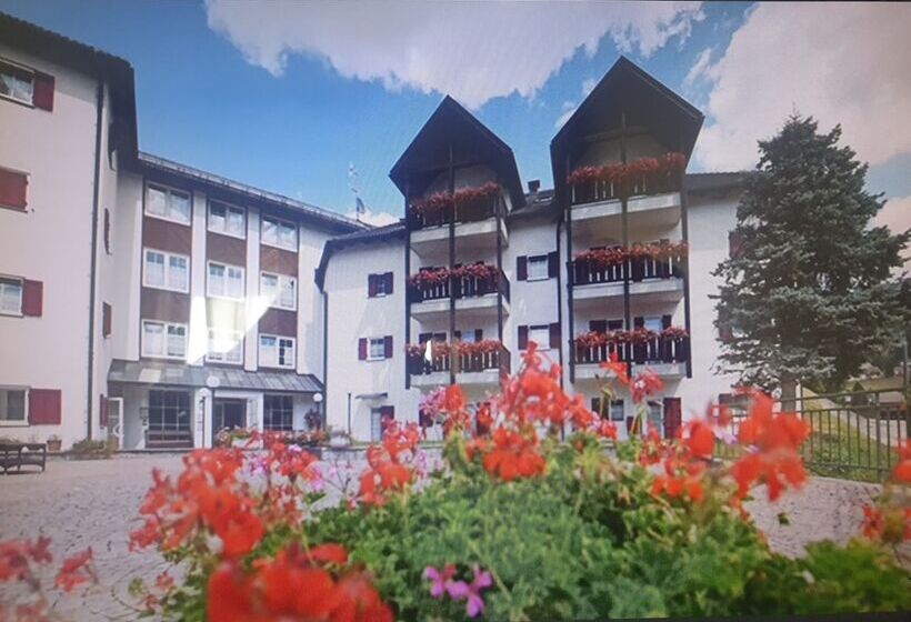 פונדק Gardena Sudtirol Gianni S Home