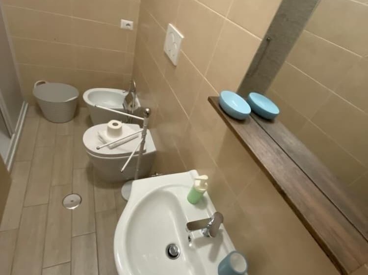 فندق فئة نجمة واحدة Le Casette Di Frà Host And Go