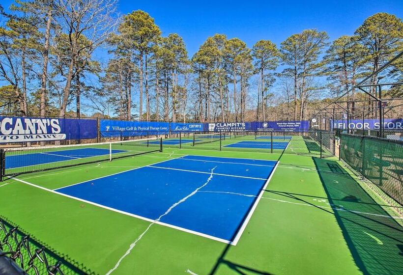 Hot Springs Village Haven W/ Community Amenities!