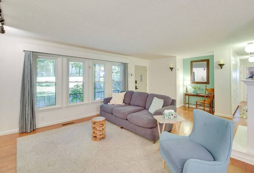 Hot Springs Village Haven W/ Community Amenities!