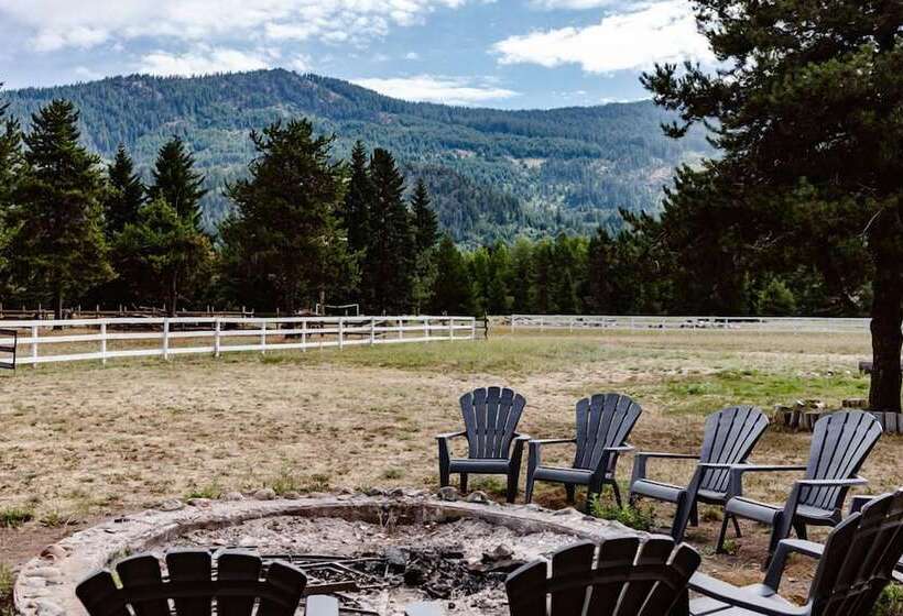 Отель Silver Ridge Ranch