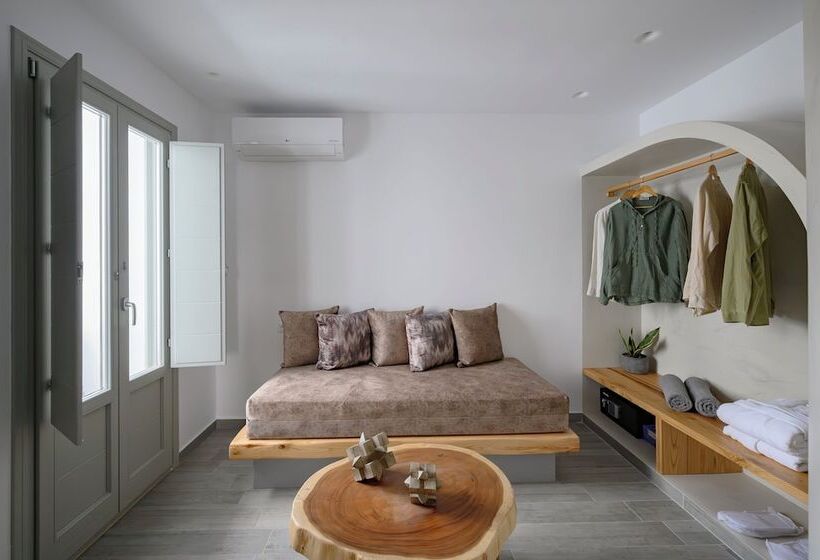 هتل Aegean Diamonds Luxury Suites