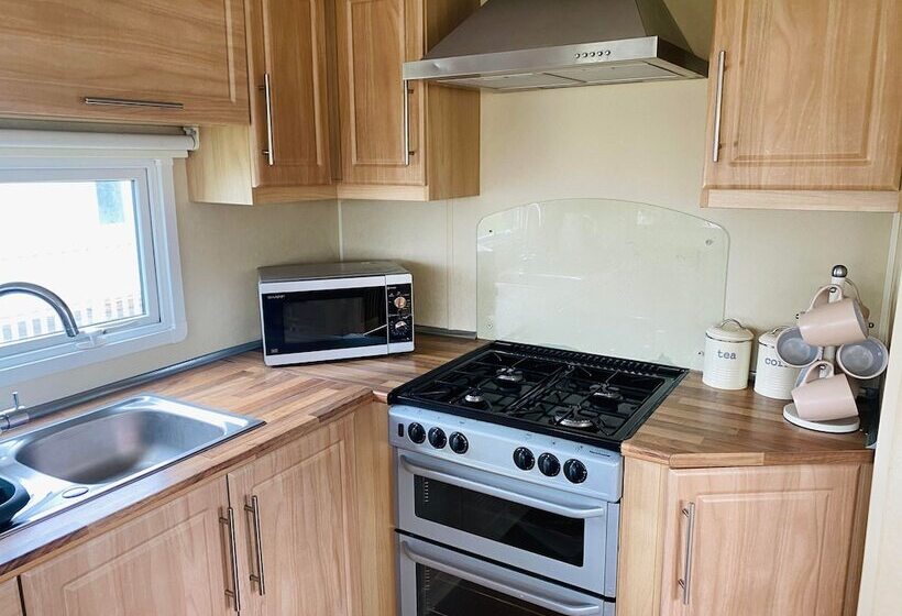בית מלון כפרי Beautiful 3 Bed Static Caravan In Padstow